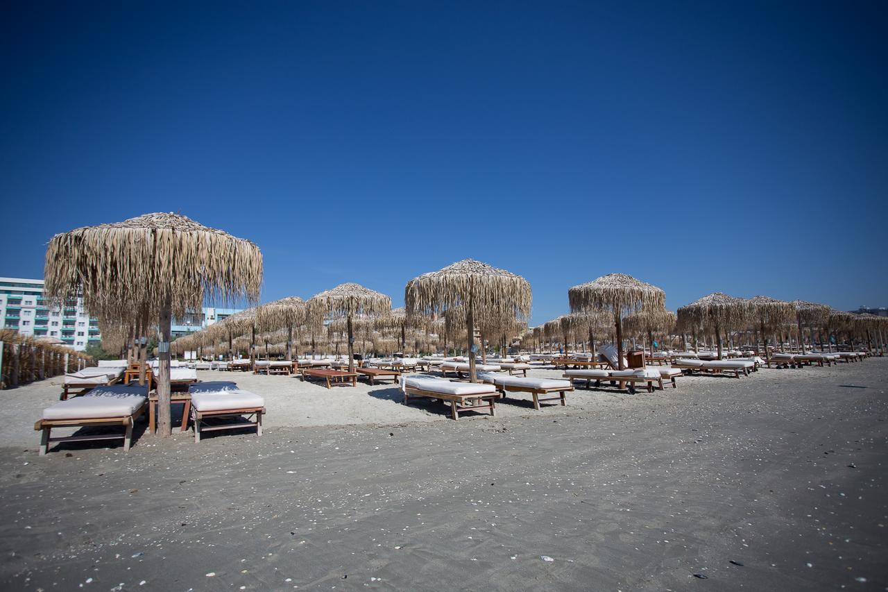 Deea Apartment Mamaia Nord Екстер'єр фото